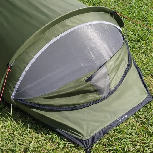 close up image of mesh door on vuno autere bivvy bag tent