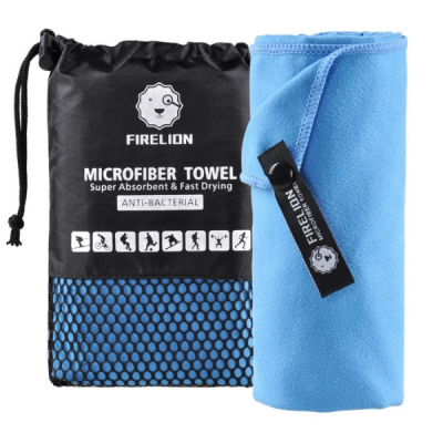 main photo blue towel