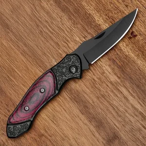 small knife with folding blade