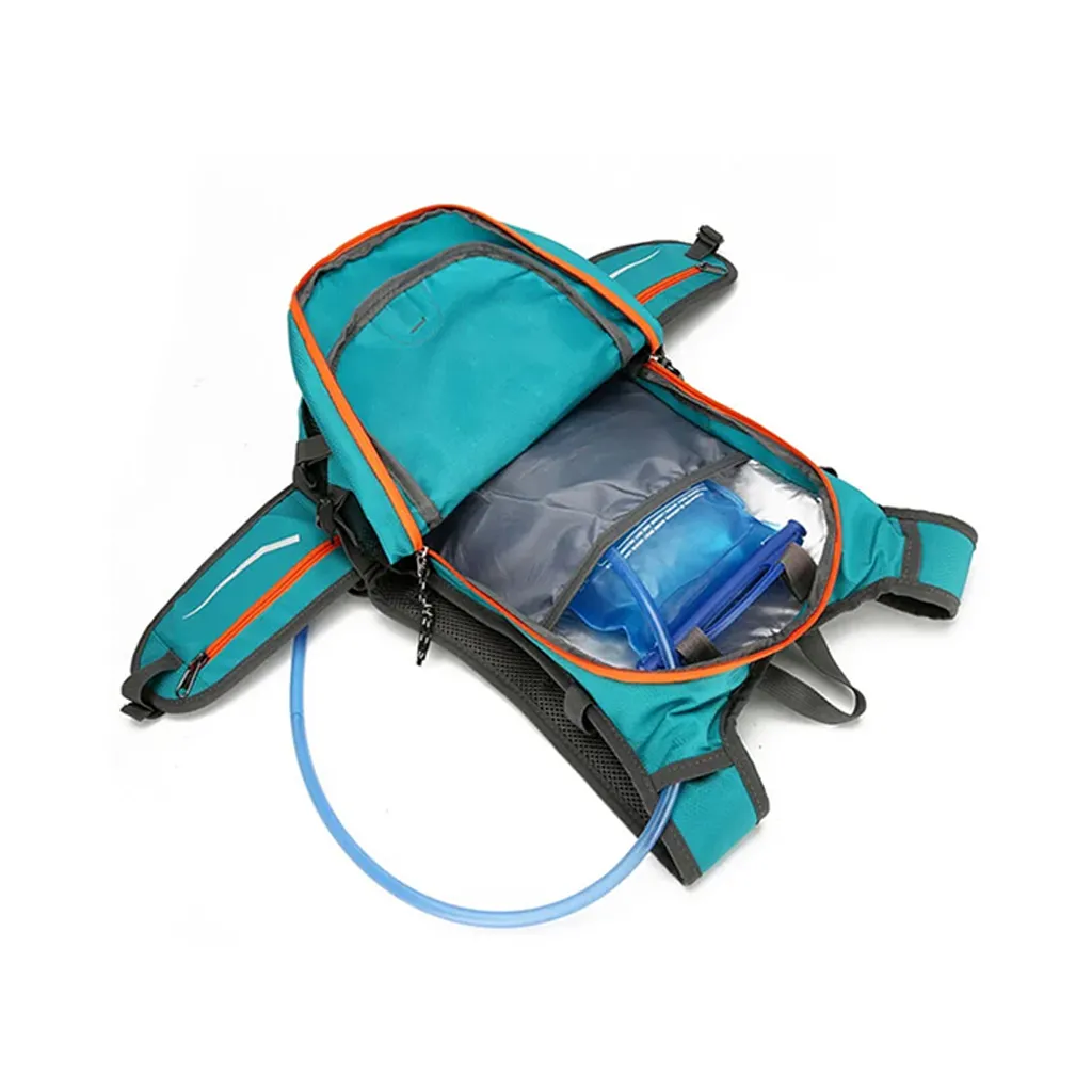 hydration bladder compartment and tube access