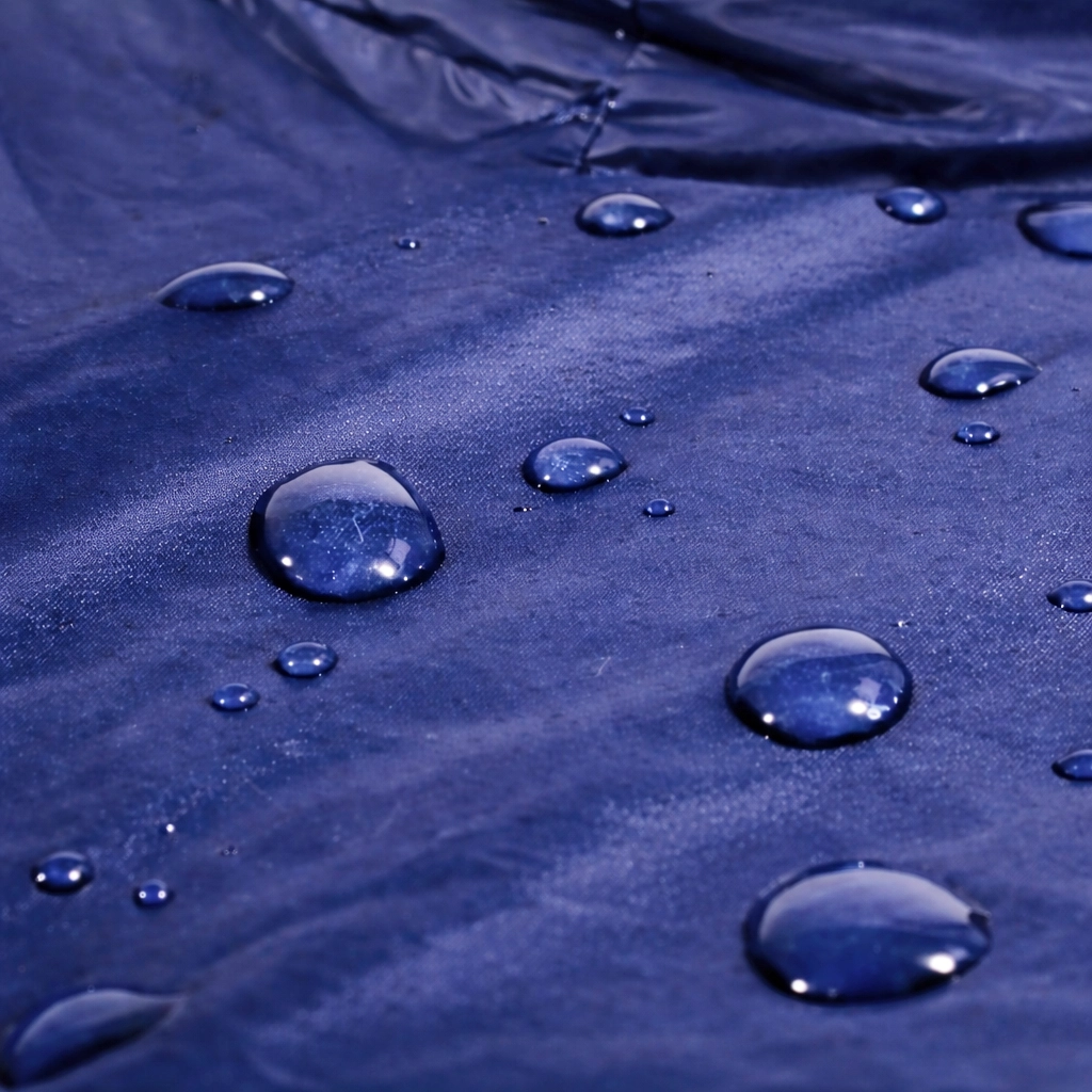 water droplets on sleeping bad fabric demonstraing waterproof fabric