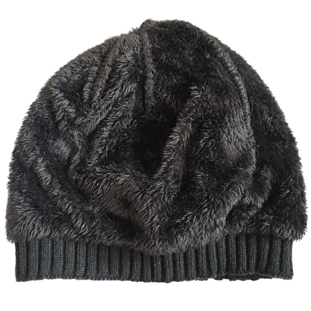 inside fleece lining of black acrylic knitted beanie